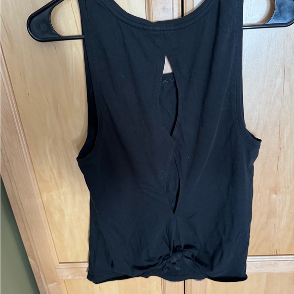 Victoria Sport Logo Tank Top - Picture 5 of 6